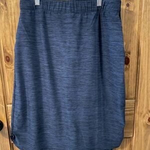 Kamp Kloz legged skirt sz LG